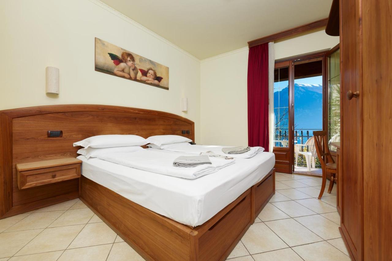 Hotel Al Rio Se Limone sul Garda Eksteriør bilde